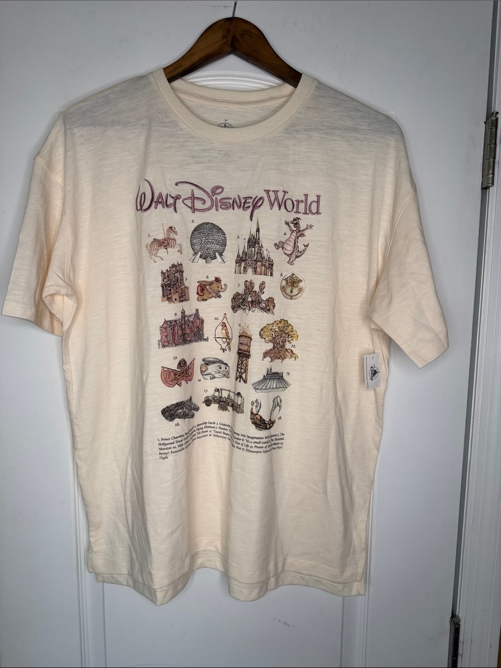 NWT Walt Disney World Cream Embroidered Attraction Icon Short Sleeve Tee Sz S